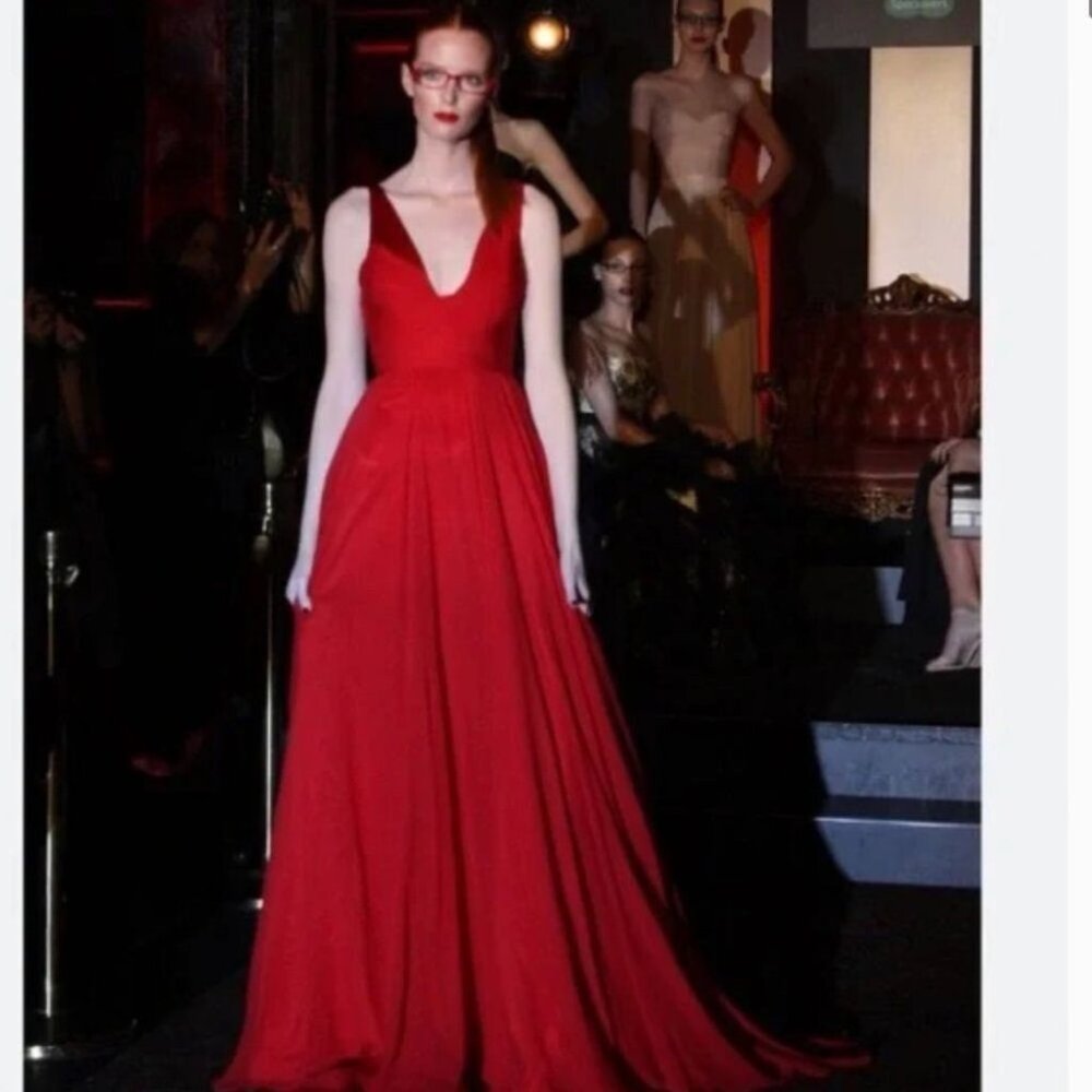 Like new Alex perry red silk gown